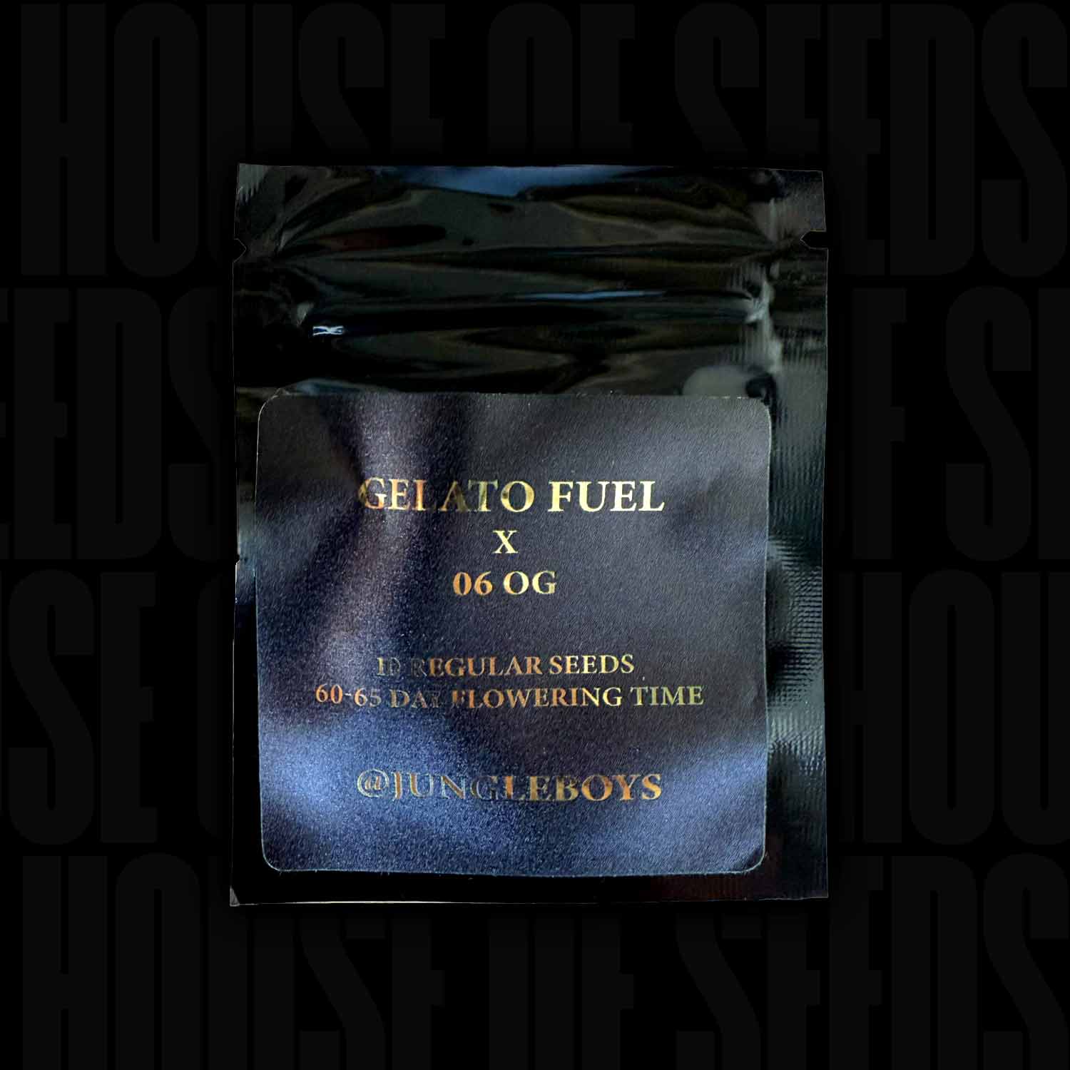 Schwarzes Samenpaket mit der Aufschrift Gelato Fuel x 06 OG mit Jungle Boys Branding und Blütezeit in goldener Schrift.